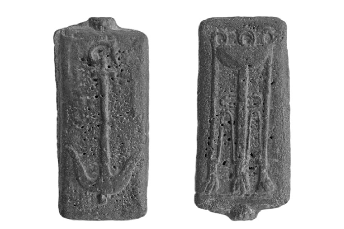 Cast-bronze-bar-with-anchor-and-tripod-C-Trustees-of-the-British-Museum.png