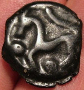 Celtic Gaul AE Potin b.jpg