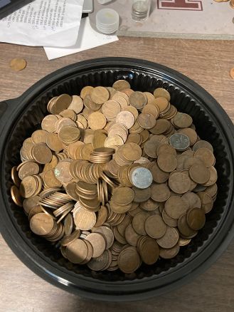 cents on plate0.jpg