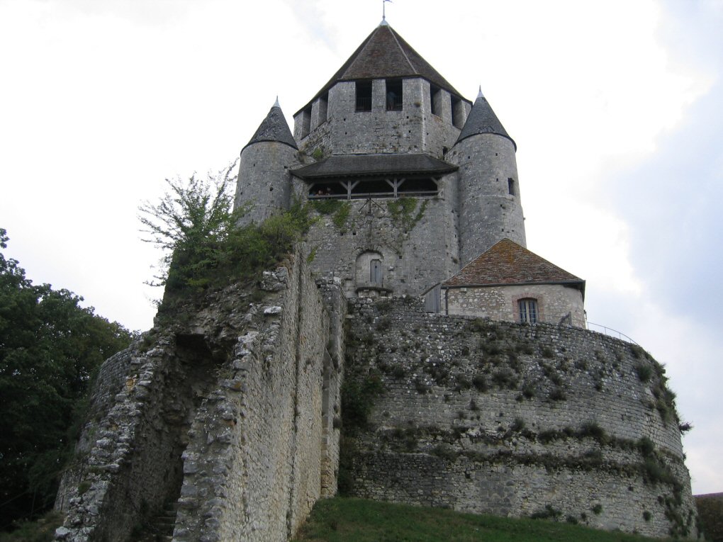 chateau-de-la-reine-blanche-provins_a.JPG