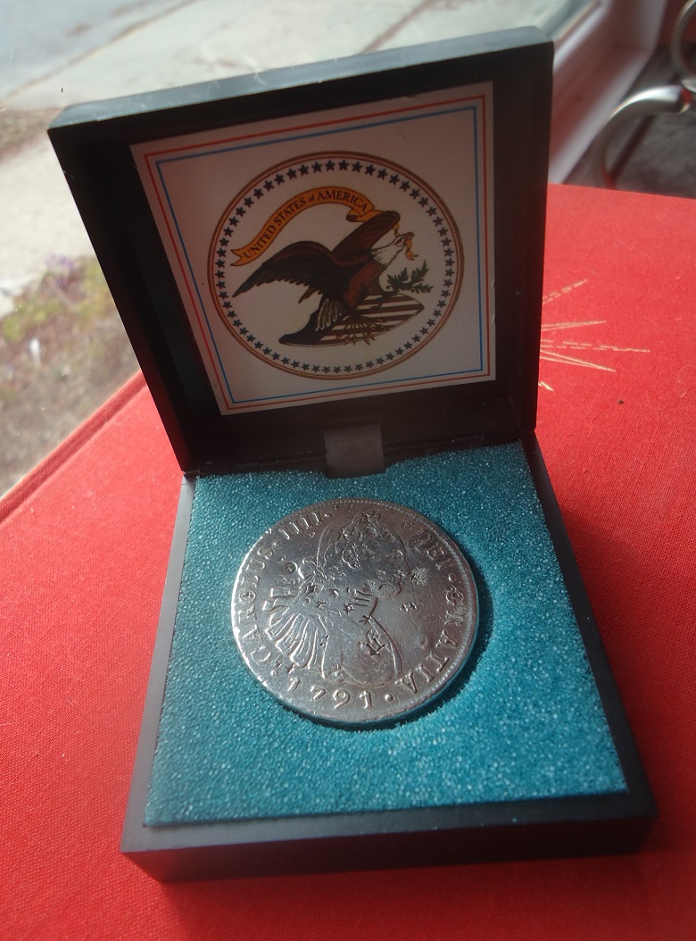 Chops Peru - 1791 8 Reales boxed (2).JPG