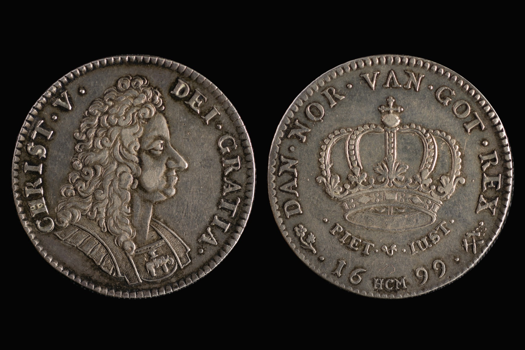 Chr. V 4 mark 1699.jpg