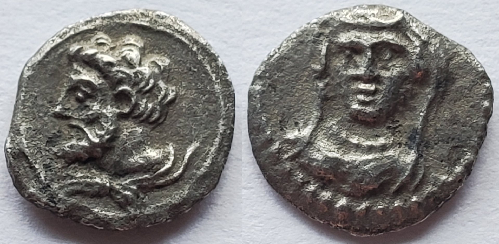 Cilicia unknown Herakles aphrodite.jpg