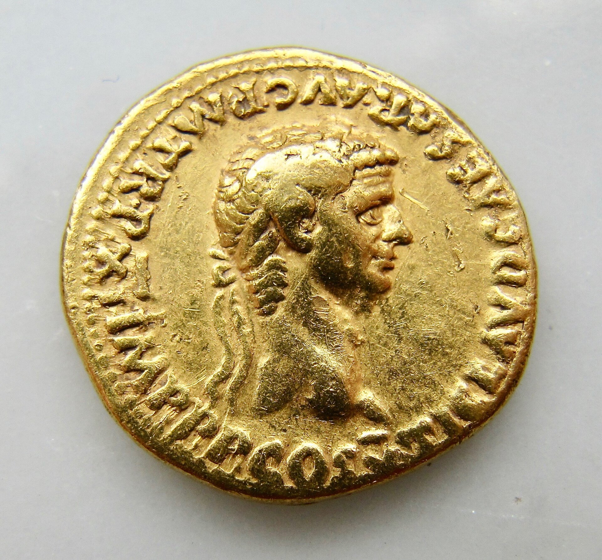 Claudius aureus obv - resized - OKP - 1.jpg