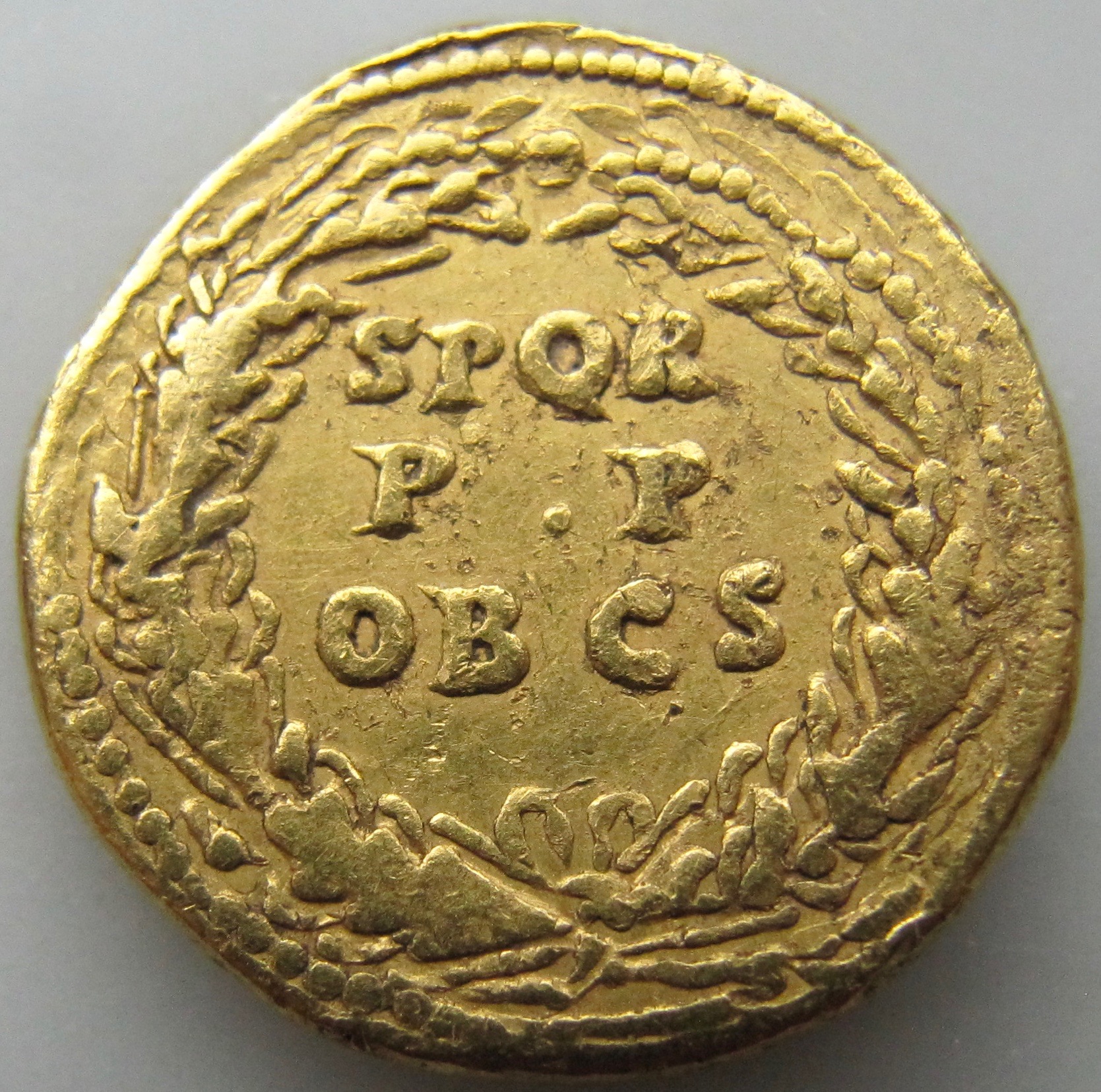 Claudius Aureus-Rev - 1.jpg