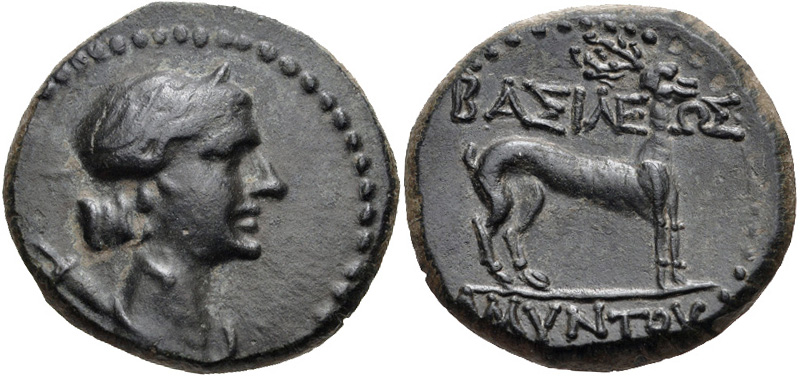 Cleo as Artemis.jpg