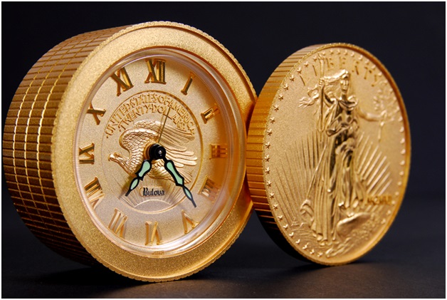 clock coin lady liberty view2.jpg