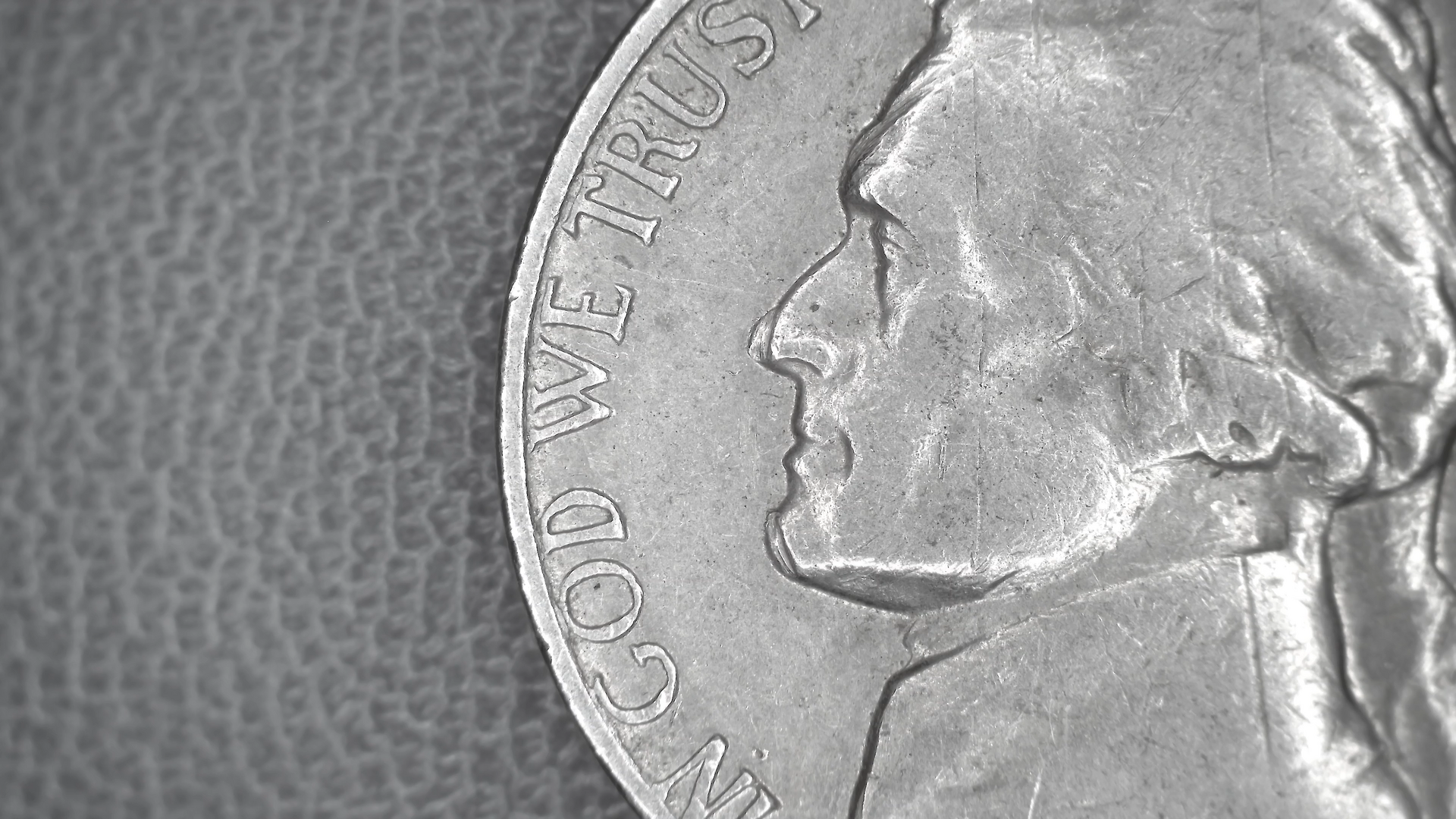 Close Up double chin nickel.png