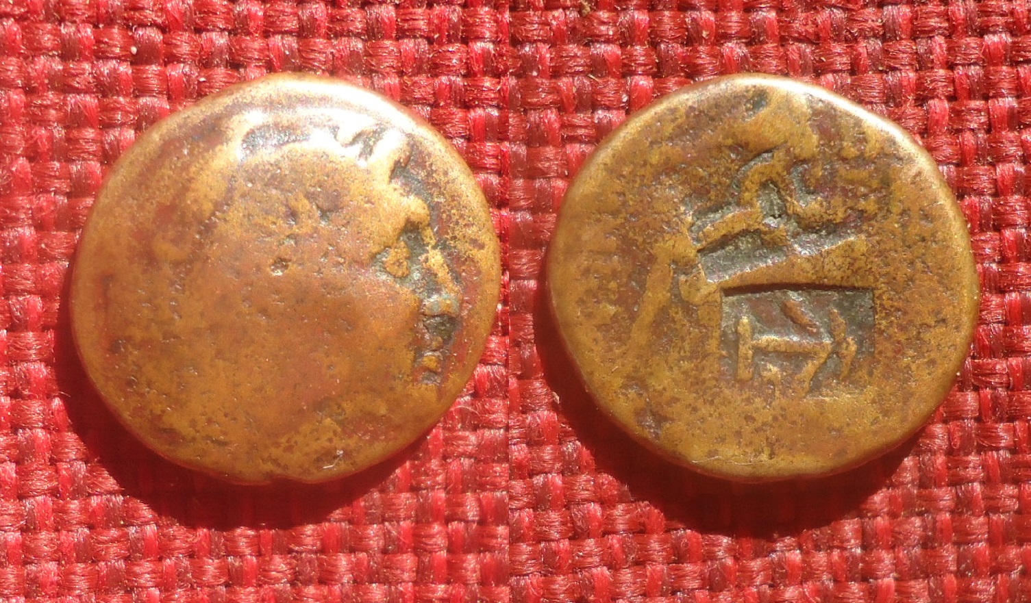 CM - Seleukos II cm Anchor & Caduceus Jun 2021 (0a).jpg