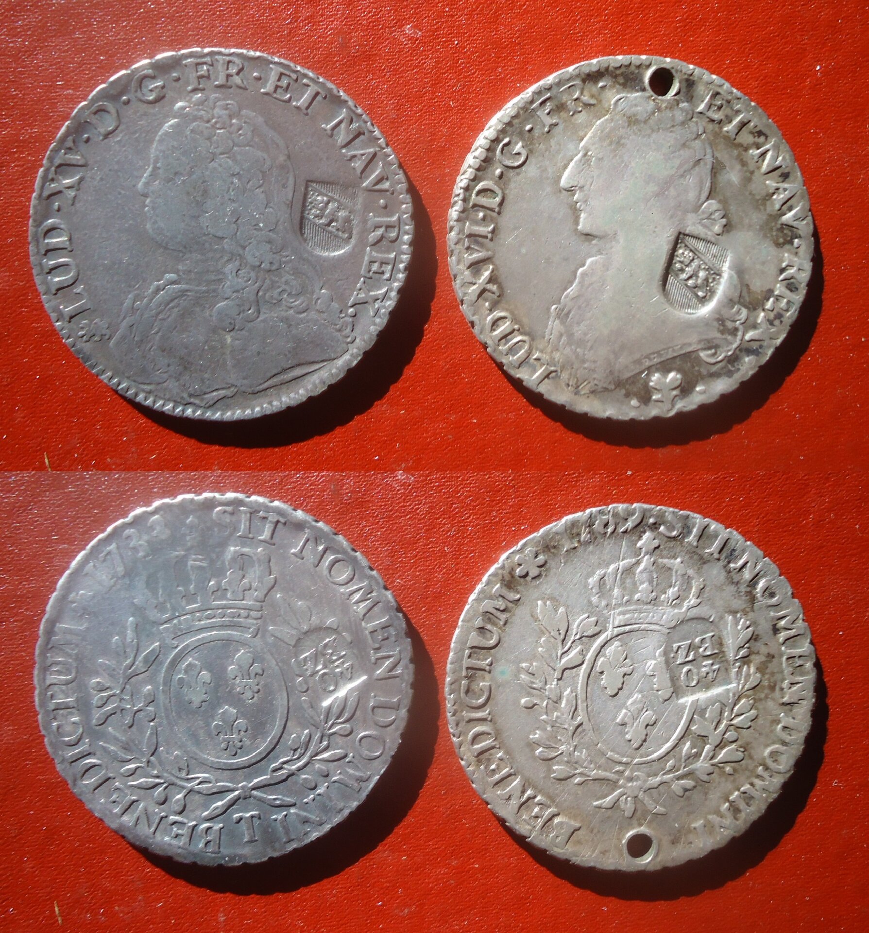 CM - Switz on French Ecus 1733 & 1798 (0).jpg