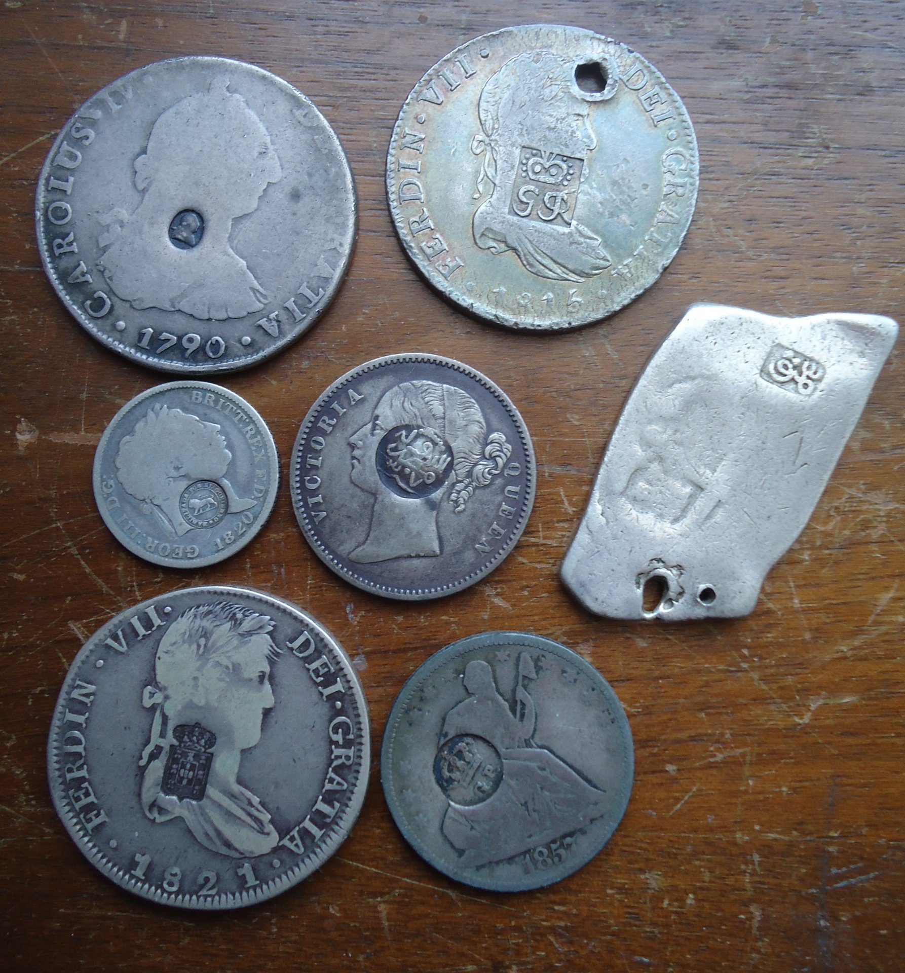 CM - World coins Dec 2017 (8).JPG