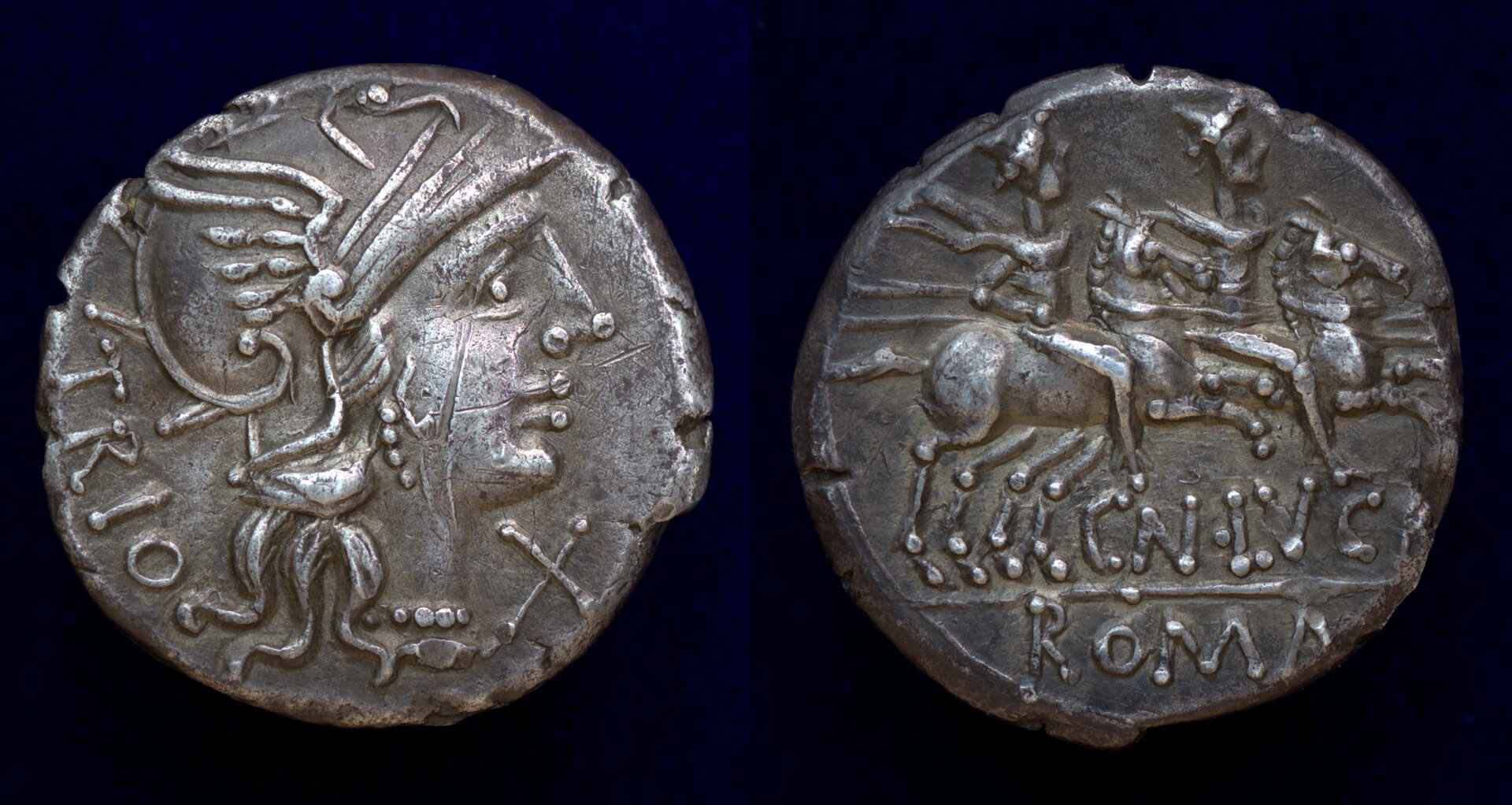 Cn Lucretius Trio denarius.jpg