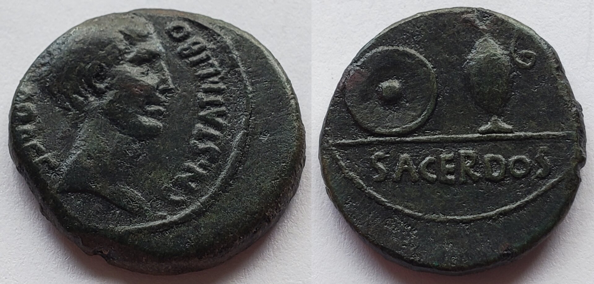 Cn Statilius Libo Prefect of Spain Priestly implements.jpg