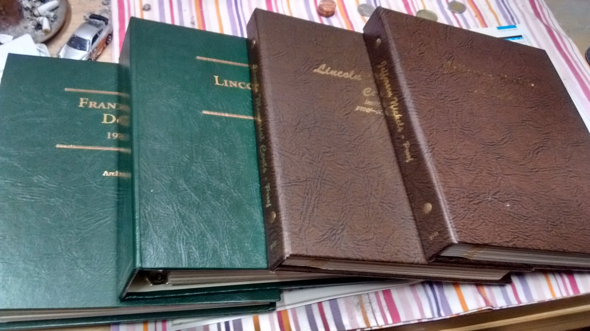 coin folders.jpg