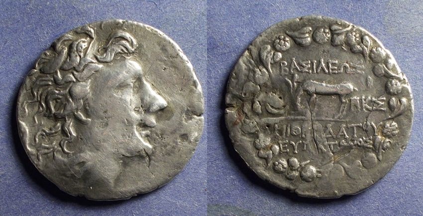 CoinboughtMithradatesTet.jpg