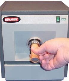 coinrollcrimper.jpg