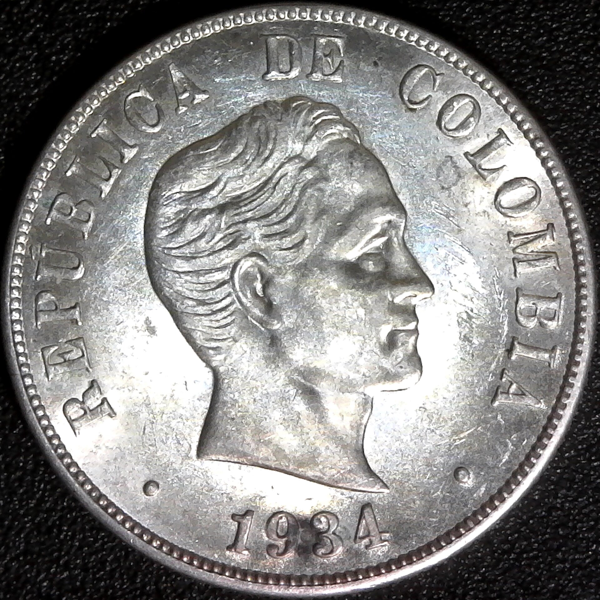 COLOMBIA - 1934 - 50 CENTAVOS-SIMON BOLIVAR-SAN FRANCISCO MINT KM#274 obv.jpg