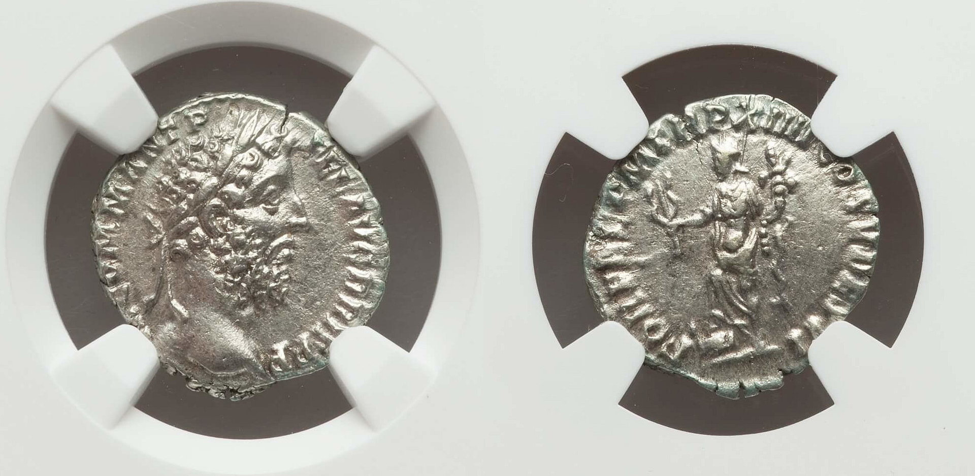 Commodus Denarius.jpg