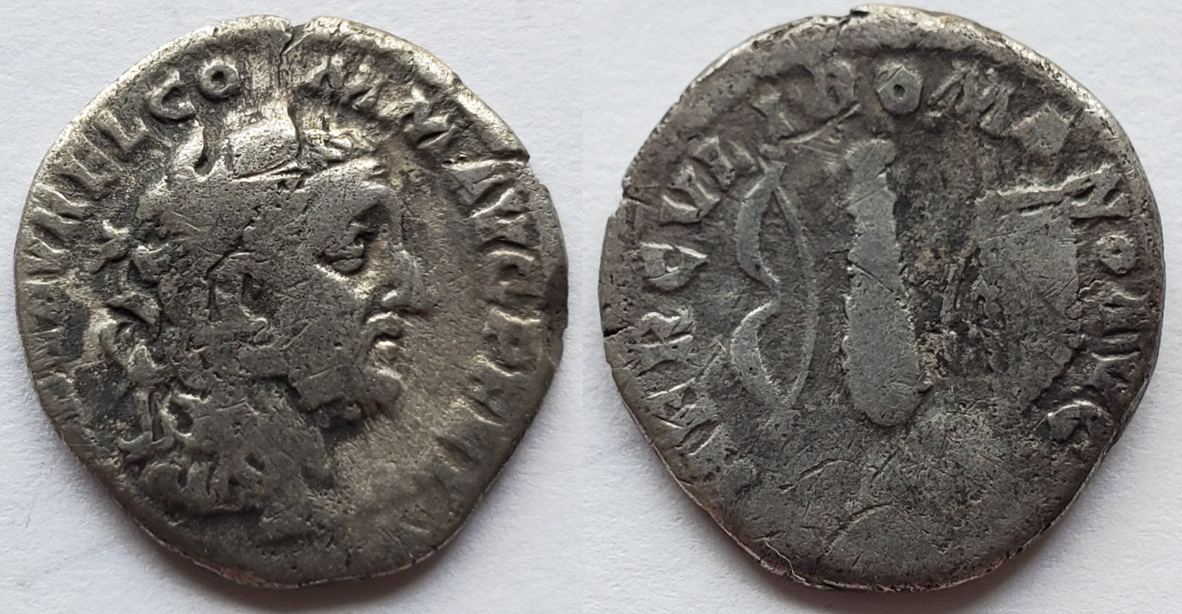 Commodus herculi Romano denarius.jpg