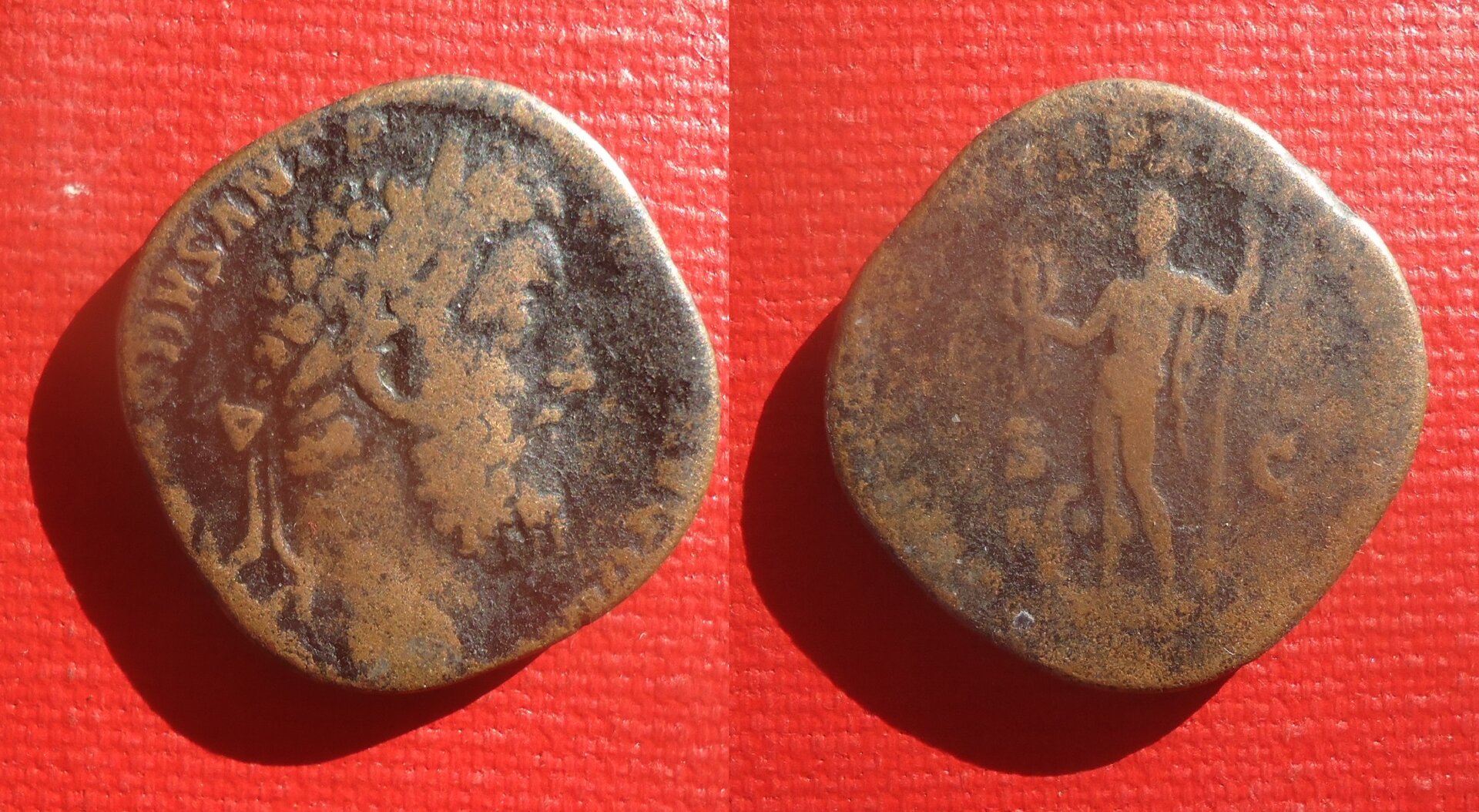 Commodus - Sest. IOVI IVVENI lot Aug 2021 (0).jpg