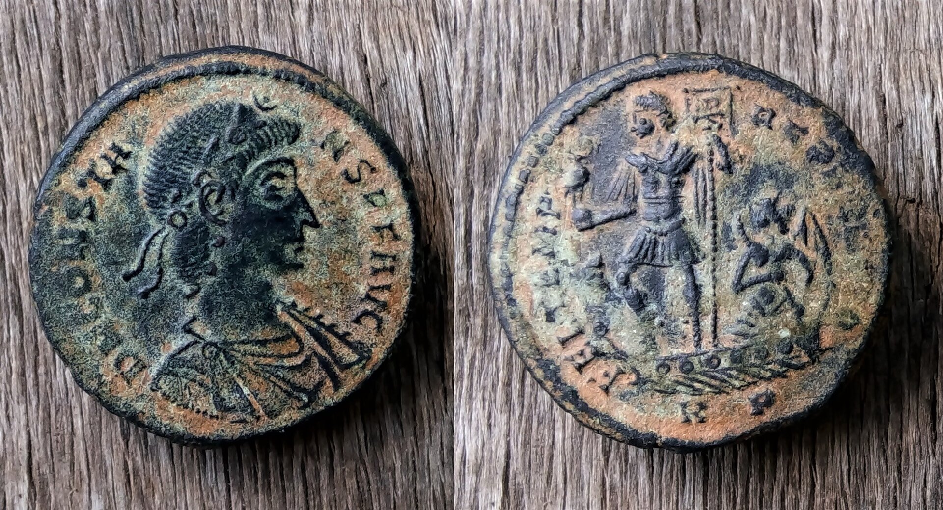 constans galley2.jpg