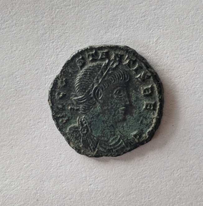 constans1.jpg