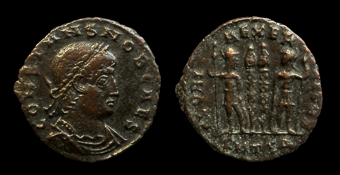Constans700.jpg