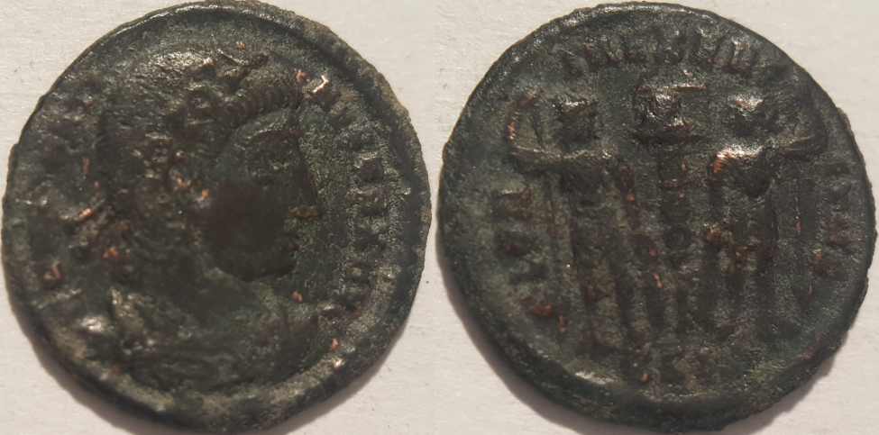 Constantin II GLORIA EXERCITVS.png