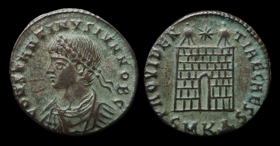 Constantine 2 - Campgate SMKD 1385.jpg