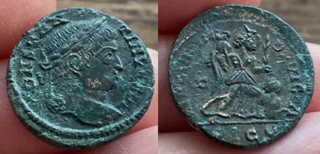 CONSTANTINE I, EX IBBERTON HOARD..jpg