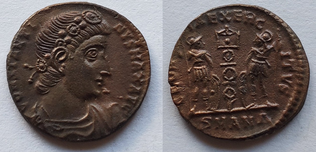 constantine I gloria exercitvs antioch.jpg