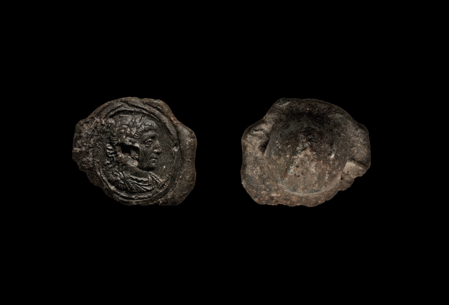 Constantine I lead seal.png