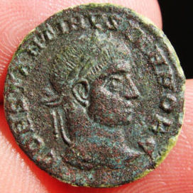 Constantine II 17 OBV.jpg