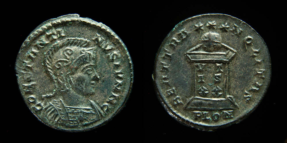 Constantine II Globe Altar.JPG