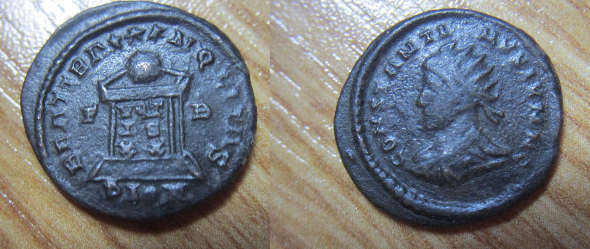Constantine II - London mint altar VOTA RIC 255 - seller pic 00.jpg
