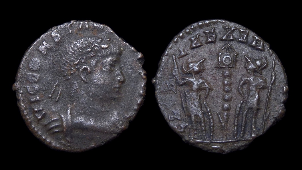 Constantine II - S and S VIC obv Rome 1435.jpg