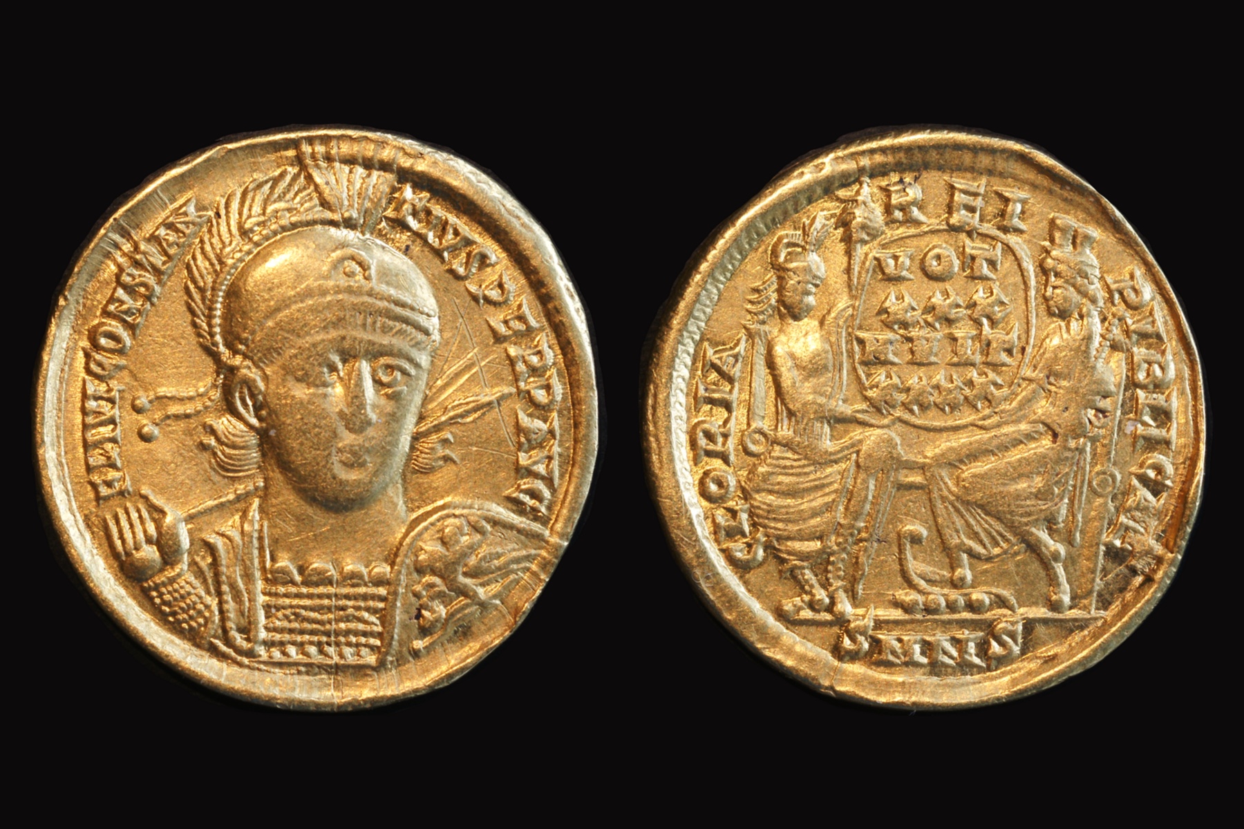 Constantius II AU Solidus.jpg