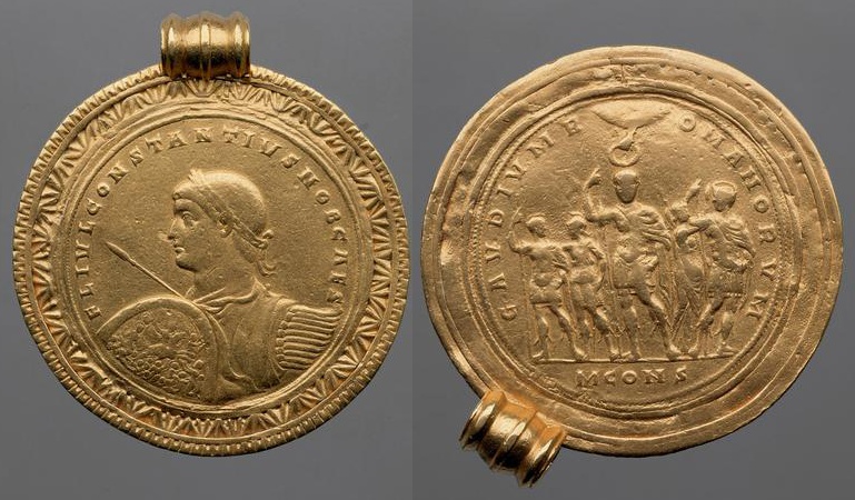 Constantius II CAES medallion (36 solidi) Constantinople 330 (RIC 42) 70mm 256.88g - Vienna.jpg