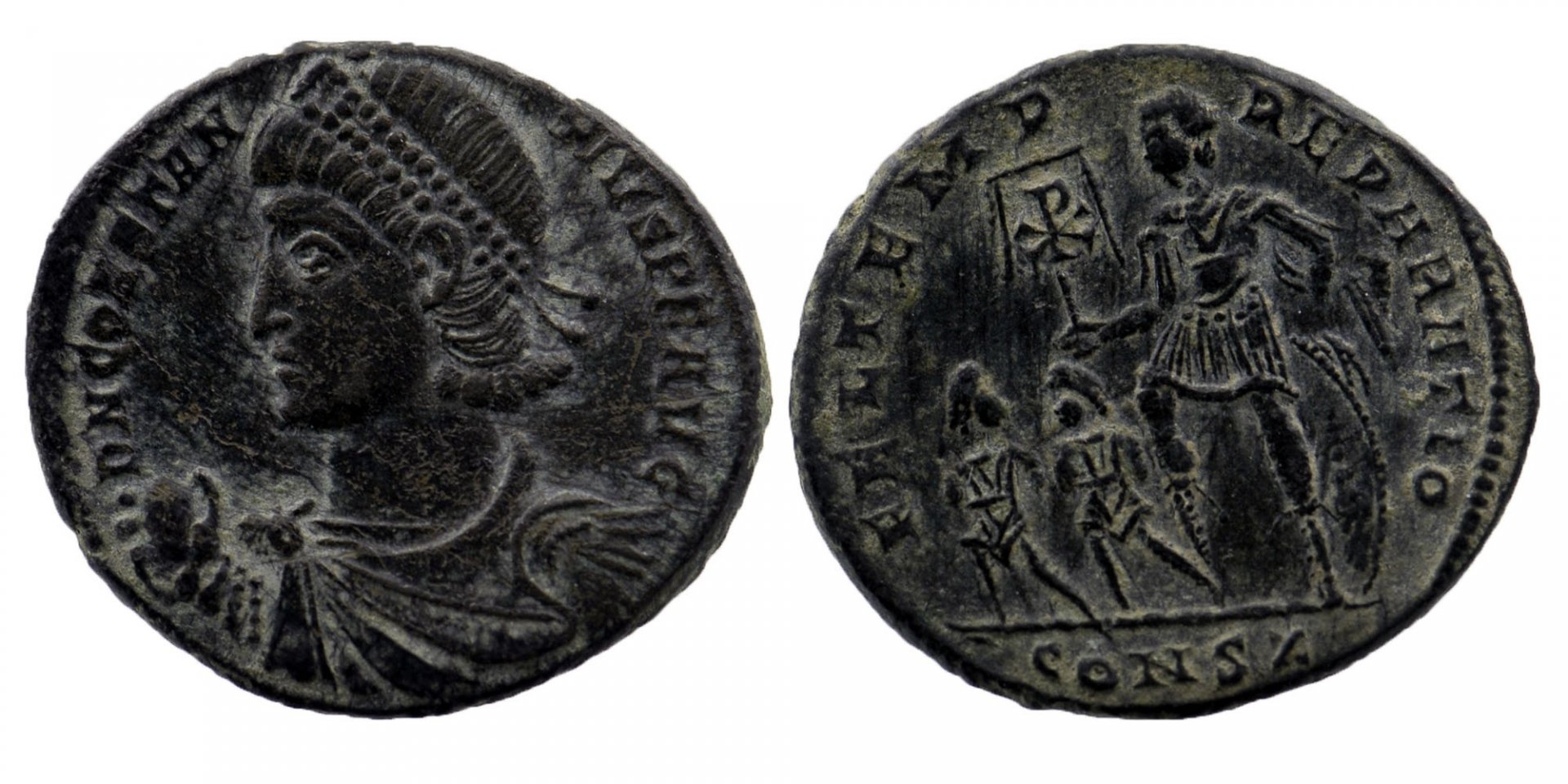 Constantius II Captives Chi Rho Themis 6 670.jpg