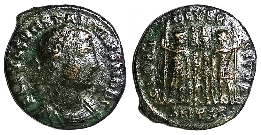 Constantius II GLORIA EXERCITVS Thessalonica centenionalis.jpg