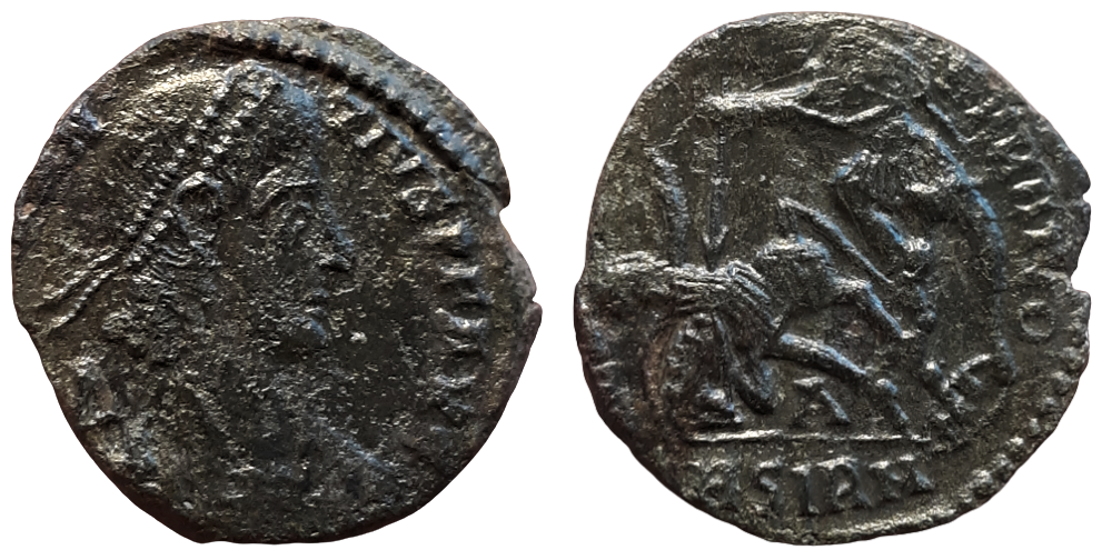 Constantius II Sirmium 44 Δ behind head A beneath horse.png