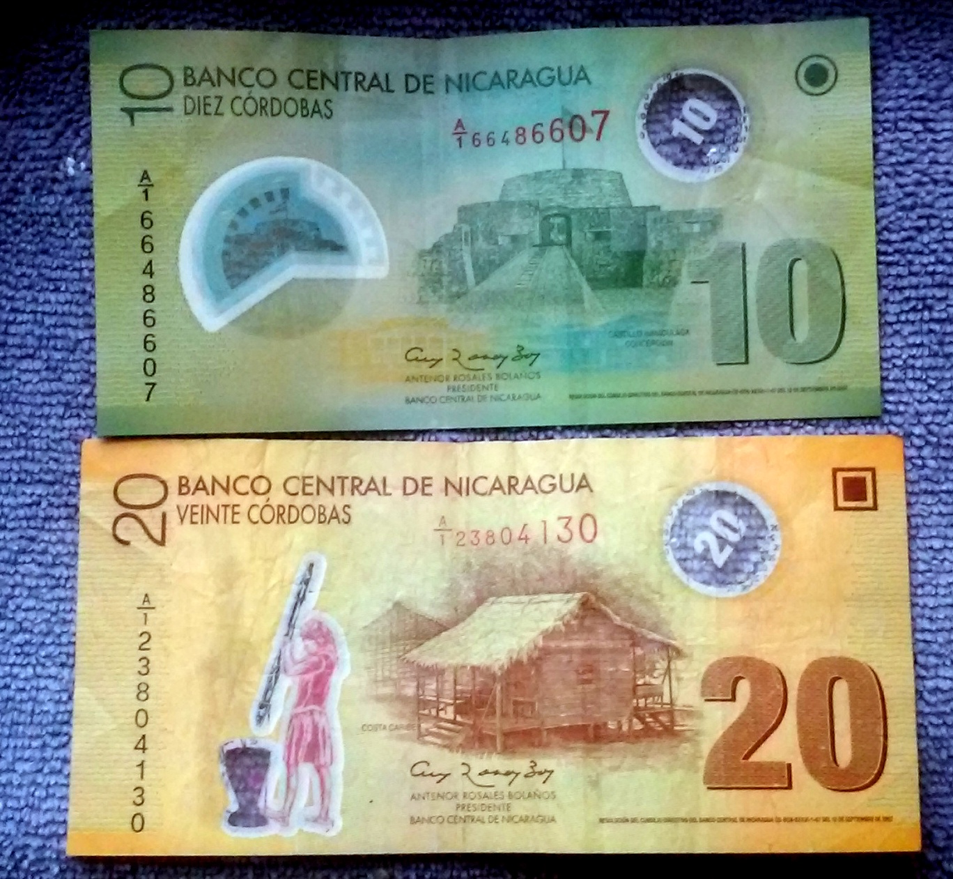 Cordobas03.jpg