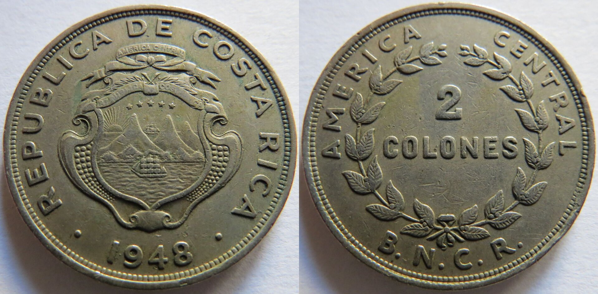 Costa Rica 1948 2 Colones.jpg