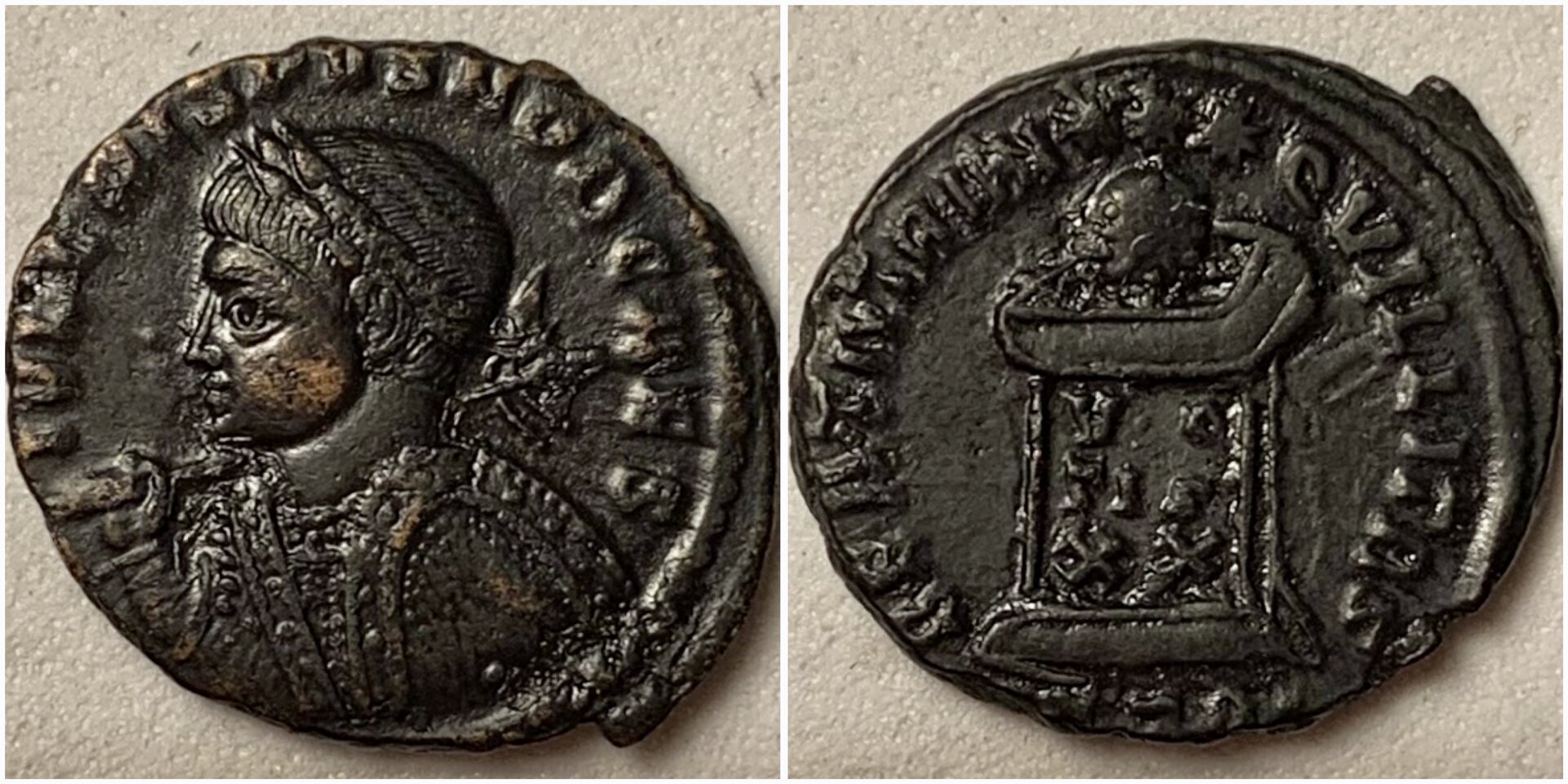 CrispusTrierRIC347-372.JPG