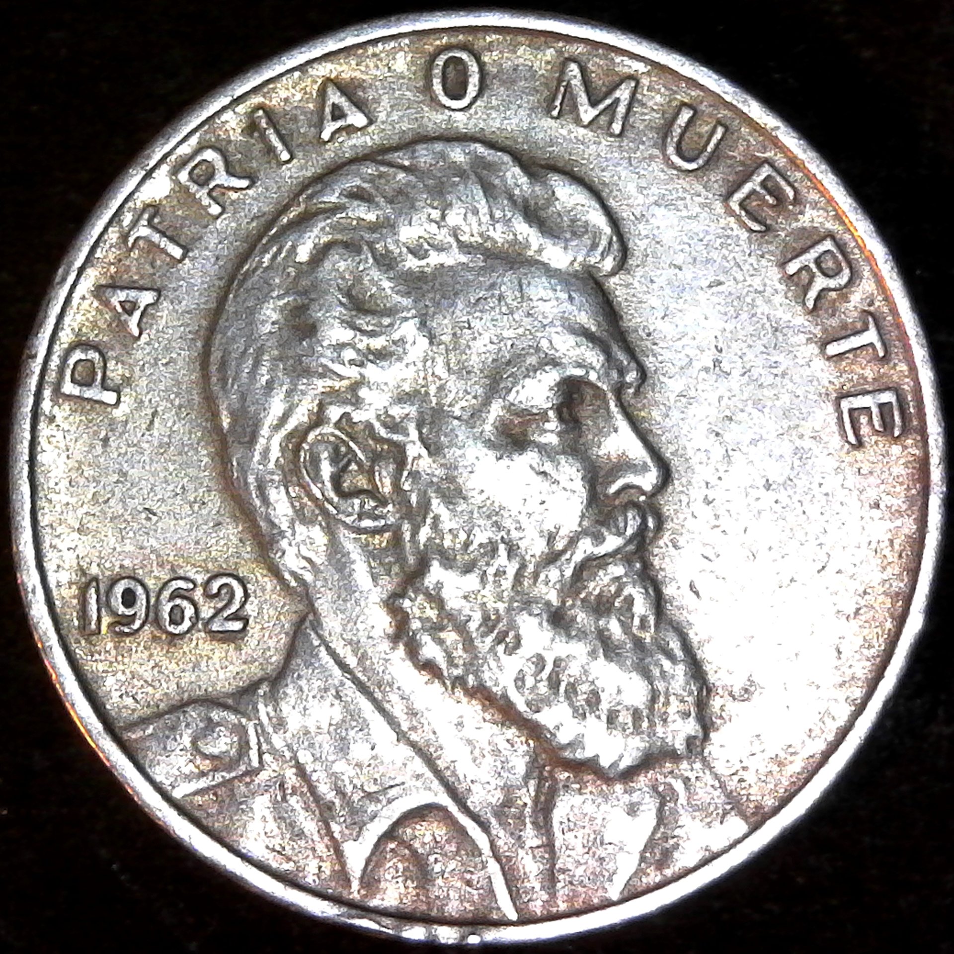 Cuba 40 Centavos 1962 obv.jpg