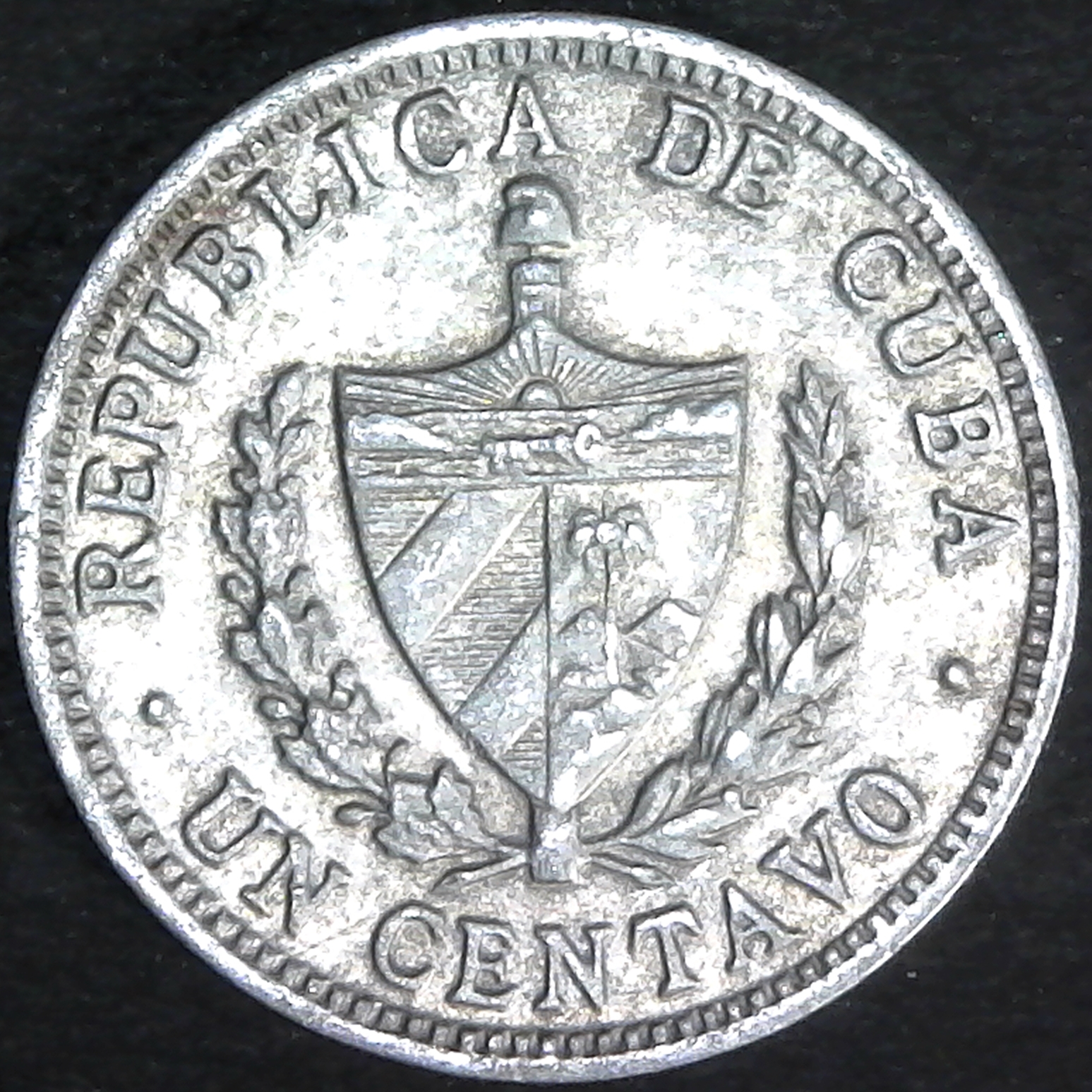 Cuba one Centavo 1963 obv.jpg