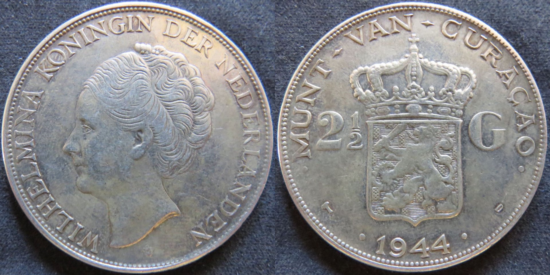 Curaçao 2 1:2 Gulden 1944 copy.jpg