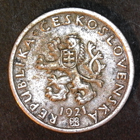 Czechoslovakia 20 Haleru 1921 obverse 40pct.jpg