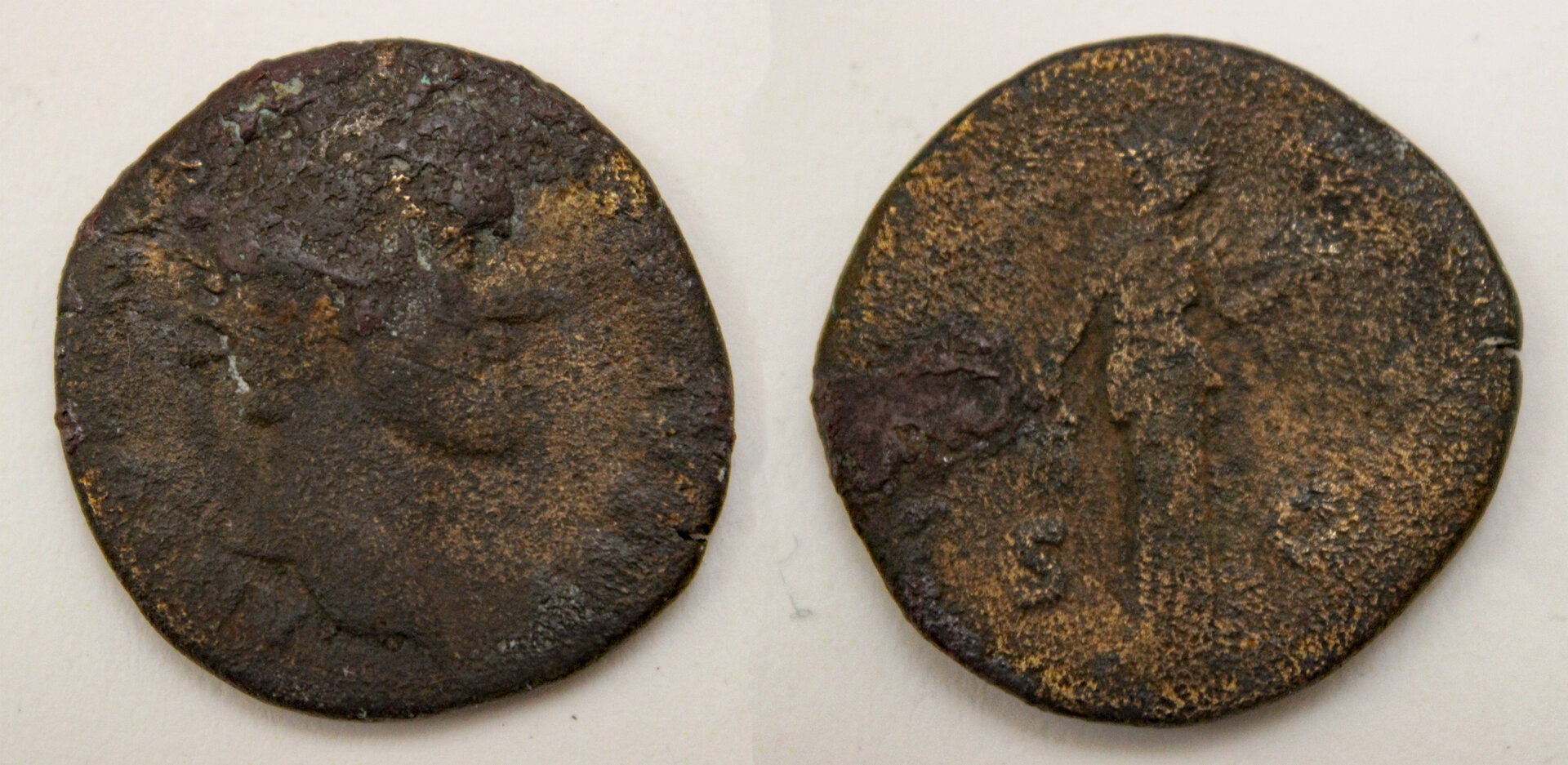 D-Camera Antoninus Pius AE As, Fides reverse, 10.4 grams 3-23-21.jpg