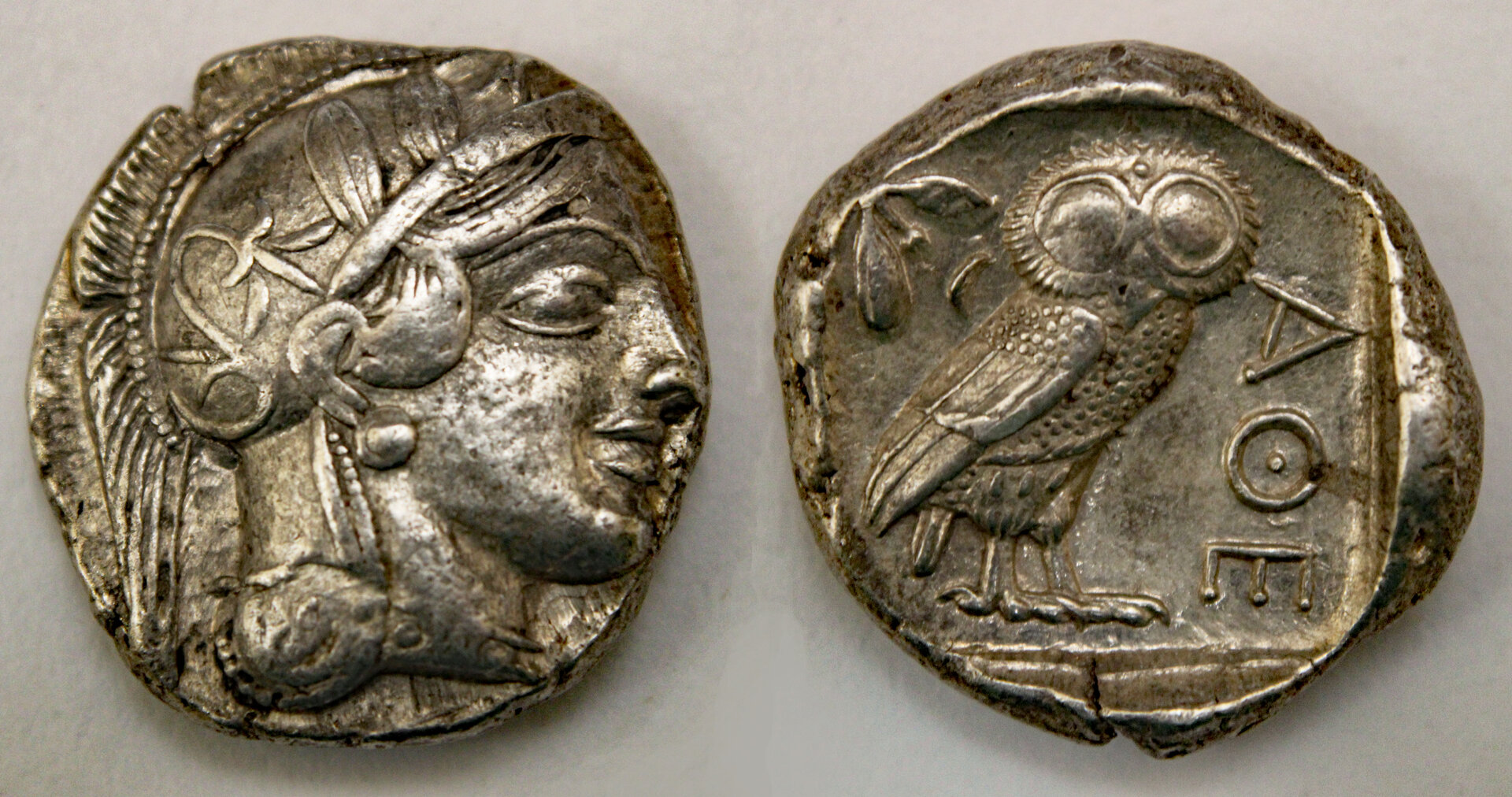 D-Camera Athens tetradrachm near full crest, EF 17.18g Roma 55 lot 168 after 449 BC 4-27-21.jpg
